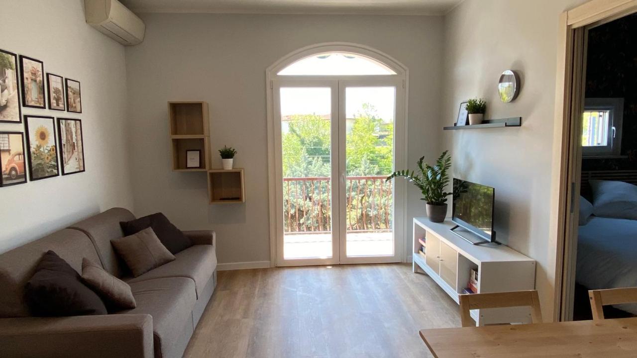 Il Girasole Apartment Пескиера дел Гарда Екстериор снимка