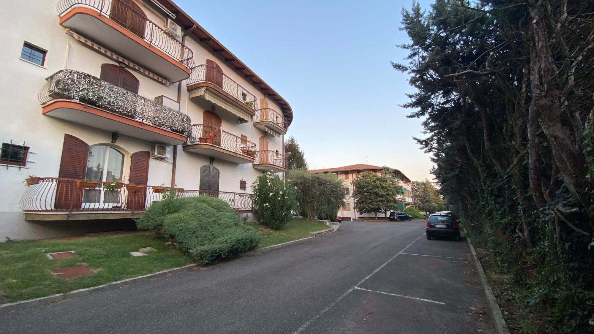 Il Girasole Apartment Пескиера дел Гарда Екстериор снимка