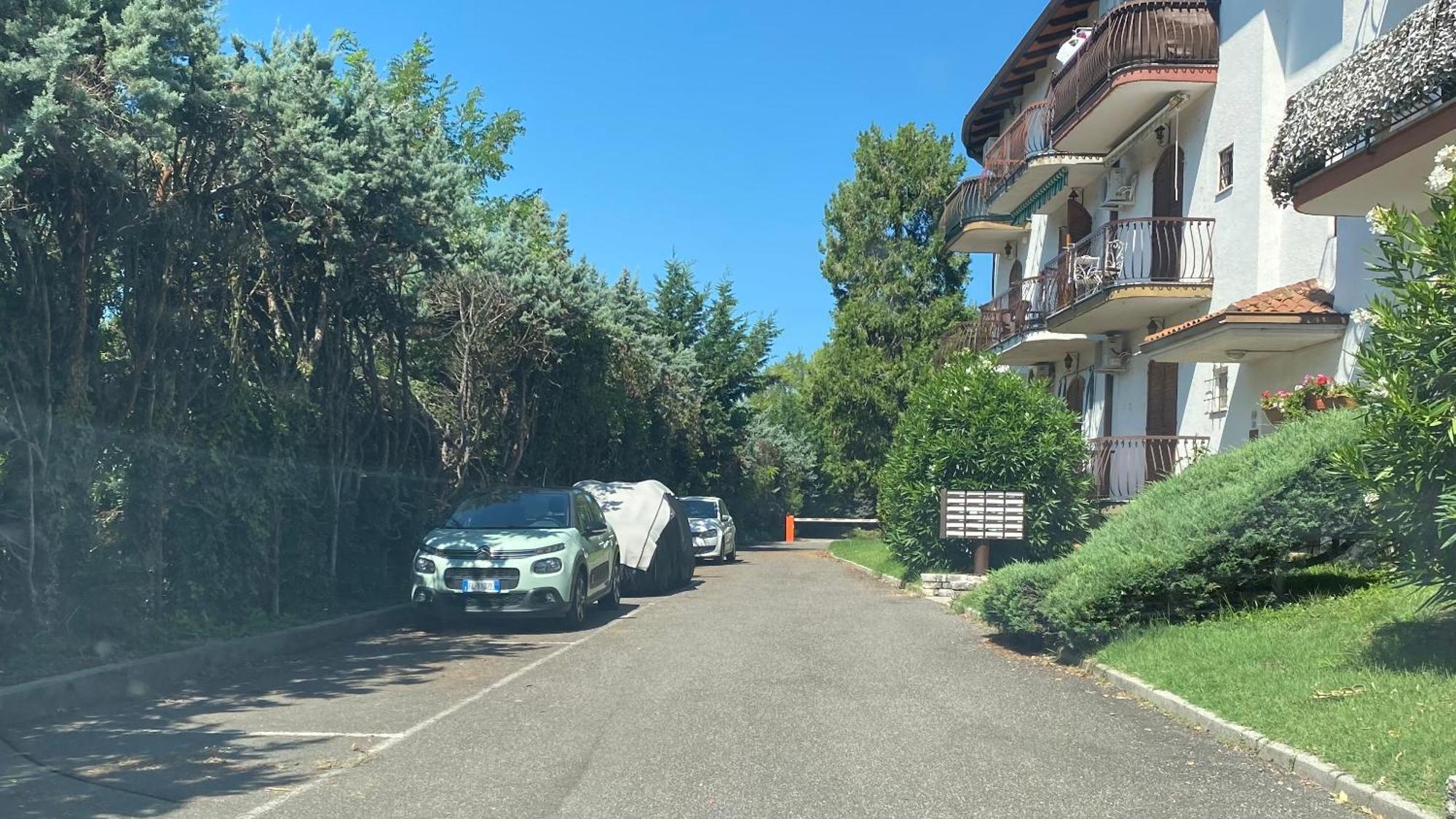 Il Girasole Apartment Пескиера дел Гарда Екстериор снимка